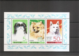 Corée Du Nord - Chiens ( 1662/1664 En Feuillet XXX -MNH ) - Korea (Nord-)