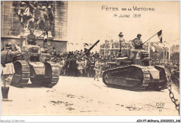 AIVP7-0709 - MILITARIA - FETES DE LA VICTOIRE  - Monumentos A Los Caídos