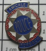 713b Pin's Pins / Beau Et Rare / POLICE / AMICALE DE LA POLICE DE FORBACH - Polizei