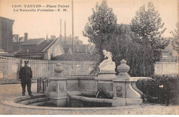 92 - VANVES - SAN44281 - Place Falret - La Nouvelle Fontaine - Vanves