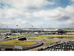 94 .  N°200857 .  ORLY  .  LA NOUVELLE AEROGARE OUEST  AEROPORT DE PARIS-ORLY  .  CPSM . 14,5 X 10,5 - Orly