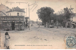 94 - BRY SUR MARNE - SAN40562 - Entrée Du Pont Et Place De La Maire - Bry Sur Marne