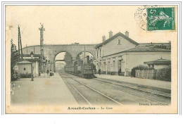 94.ARCUEIL-CACHAN.LA GARE.DECHIRURES - Arcueil