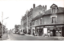 89 .n°106628 . Migennes .rue Jean Jaures .voiture .commerce . - Migennes