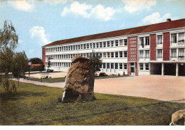 91.AM11078.Saint-Michel-sur-Orge.Le Groupe Scolaire.Edit Combier.Ac 51.CPSM 15x10 Cm - Saint Michel Sur Orge