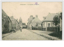 95.PRESLES.LA MONTEE DE L'EGLISE - Presles