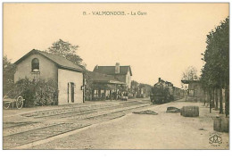 95.VALMONDOIS.n°203.LA GARE.TRAIN - Valmondois