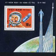 Vietnam Viet Nam MNH Perf Souvenir Sheet 1983 : International Dual Space Flights (Ms416B) - Vietnam