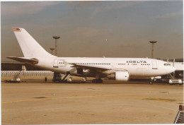 AIRBUS A 310 DELTA AIRL. - Sports