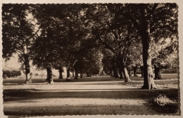 FUMAY (08 Ardennes) - Place De Baty - Fumay