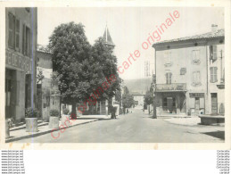 26.  LUC EN DIOIS .  Place De La Mairie . - Luc-en-Diois