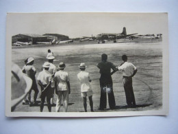 Avion / Airplane / AIR FRANCE / Douglas DC-4 Sky Master / Seen At Saigon Airport / Cochinchine - 1946-....: Era Moderna