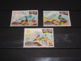 ANTILLEN SERIE  515-517  POSTRIS ( MNH) - Curaçao, Antille Olandesi, Aruba