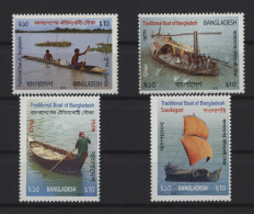 Bangladesh - 2015 Traditional Boats MNH__(TH-25480) - Bangladesh