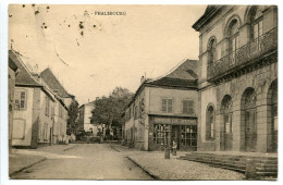 CPA Voyagé 1922 * PHALSBOURG Sans Autre Mention ( Rue Erckmann Commerce Quincaillerie ) Editeur Fr. Herbster Papeterie - Phalsbourg