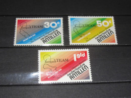 ANTILLEN SERIE  678-680   POSTRIS ( MNH) - Curaçao, Antille Olandesi, Aruba