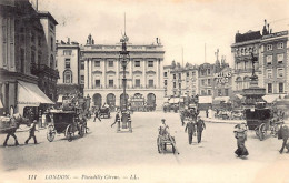 England - LONDON - Picadilly Circus - Publ. Levy L.L. 111 - Piccadilly Circus