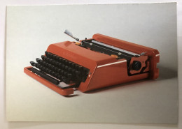 Carte Postale 1996 Art Contemporain Sixties Design Benedikt Taschen Köln - Olivetti Valentine Typewriter Ettore Sottsass - Objets D'art