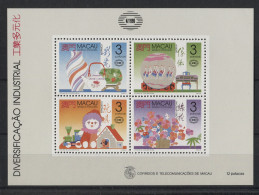 Macau - 1990 Industry And Crafts Block MNH__(TH-24065) - Blocs-feuillets