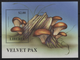 Liberia - 1998 Mushrooms Block (4) MNH__(TH-24357) - Liberia