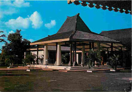 Indonésie - The Penpada West Java Traditional House Which Is A Copy Of Sultan Kasepuhan Palace At Ciberon - Carte Vierge - Indonesië