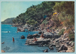 ISTRES - Sur Les Bords De L'Etang De BERRE. La Plage Des Heures Claires - Istres