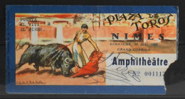 BILLET - CORRIDA - Plaza De Toros - NIMES Dimanche 29 Mai 1966 - Amphitéâtre - Les Noms Des Toreros Sont Indiqués - BE - Tickets D'entrée