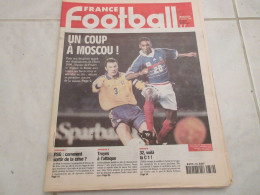 FRANCE FOOTBALL 2739B 09.10.1998 EURO 2000 RUSSIE FRANCE ANELKA BRESIL SAO PAULO - Andere & Zonder Classificatie