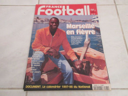 FRANCE FOOTBALL 2674 08.07.1997 MARSEILLE MAKELELE JUVENTUS Emmanuel PETIT - Autres & Non Classés