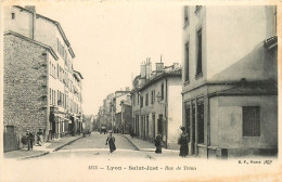 69 , LYON ST JUST , Rue De Trion , * 519 88 - Lyon 5