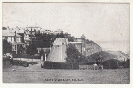 DC05. Vintage Postcard. Keat's Green And Lift. Shanklin. Isle Of Wight. - Shanklin