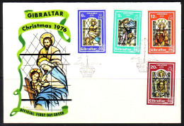 GIBRALTAR MI-NR. 342-345 FDC WEIHNACHTEN 1976 KIRCHENFENSTER - Christmas