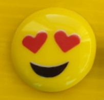 Fève Artfun - Emoticonworld - Smiley Coeur Amoureux - Sport