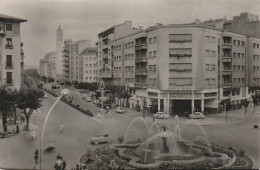 N15- PAMPLONA (ESPAGNE)  PLAZA GENERAL MOLA - ( GARAGE RENAULT - STATION ESSENCE - ACH - DAUPHINE- 2 SCANS) - Navarra (Pamplona)