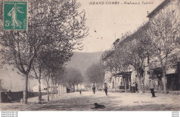 J5-30) LA GRAND COMBE (GARD) BOULEVARD TALABOT  - ( ANIMEE - HABITANTS ) - La Grand-Combe