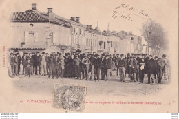 P15-82) CAUSSADE (TARN ET GARONNE) GROUPE D'OUVRIERS EN CHAPEAUX DE PAILLE AVANT LA RENTREE AUX FABRIQUES - Caussade