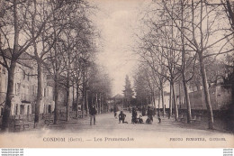 A6-32) CONDOM (GERS)  LES PROMENADES - ( ANIMEE  - HABITANTS -  ECOLIERS - 2 SCANS ) - Condom