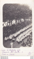 A17-69) LYON LE 17/09/1912 - CARTE PHOTO - OBSEQUES DE MONSEIGNEUR COULLIE - PRETRES AU DIOCESE -  2 SCANS  - Lyon 5