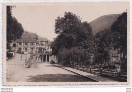 O9-64) EAUX BONNES (BASSES PYRENEES) LE CASINO ET PROMENADE HORIZONTALE - ( 2 SCANS ) - Eaux Bonnes