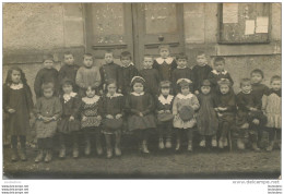 CARTE PHOTO D'ECOLE GROUPE D'ENFANTS - A Identifier