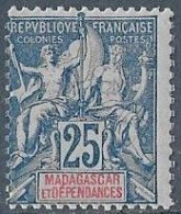 MADAGASCAR Groupe N°45 **    Neuf Sans Charnière MNH - Neufs