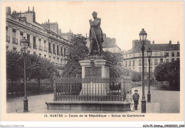 AJAP1-STATUE-0023 - NANTES - Cours De La République - Statue Cambronne  - Denkmäler