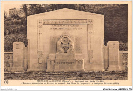 AJAP8-STATUE-0689 - CLERMONT-EN-ARGONNE - Monument Aux Morts - Monumenten