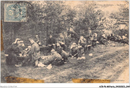 AJBP6-0549 - MILITARIA - Camp De Chalons - La Soupe - Uniformi