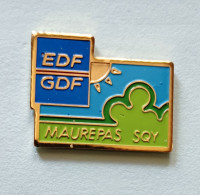 Pin's EDF Maurepas SQY - EDF GDF