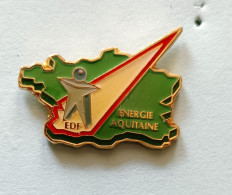 Pin's EDF Energie Aquitaine Signé SAP 47 - EDF GDF