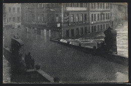 AK Nürnberg, Hochwasser-Katastrophe Am 5. Februar 1909, Überschwemmte Museumsbrücke  - Overstromingen