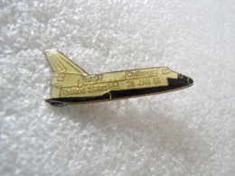 PIN'S   NAVETTE CHALLENGER NASA   1986 - Raumfahrt