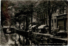 Delft - Hyppolyrusbuurt Met Bloemenmarkt - Delft