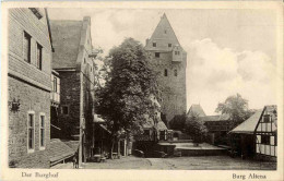 Burg Altena - Der Burghof - Altena